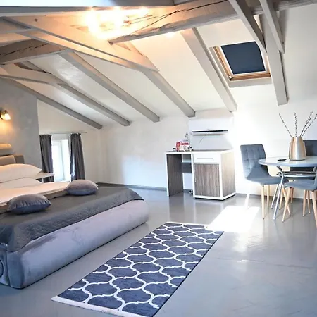 San Mauro Apartment *